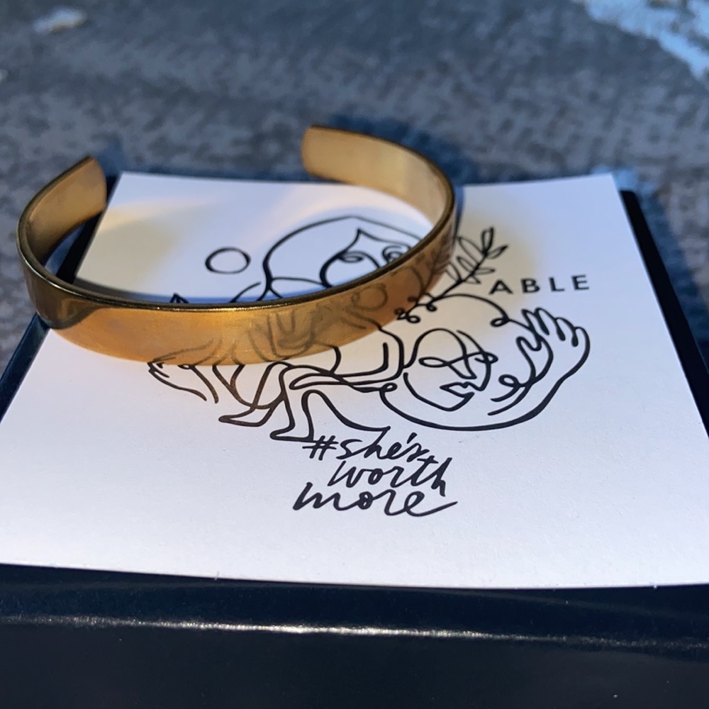 Brand New Solid Brass Cuff Bangle Bracelet Cuff Gold Tone Metal Adjustable